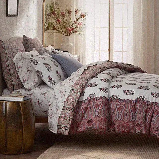 Aadrika Reversible Premium Smooth Sateen Duvet Cover - Burgundy, Full/Queen...
